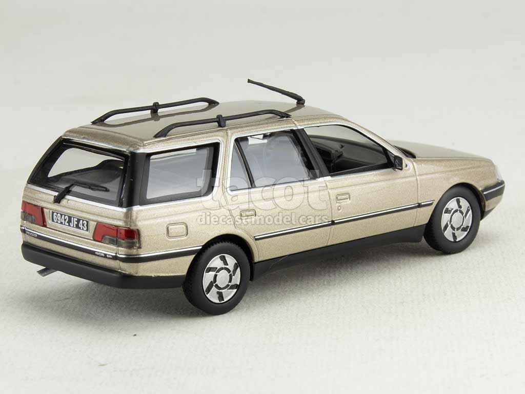 104785 Peugeot 405 SR Break 1991