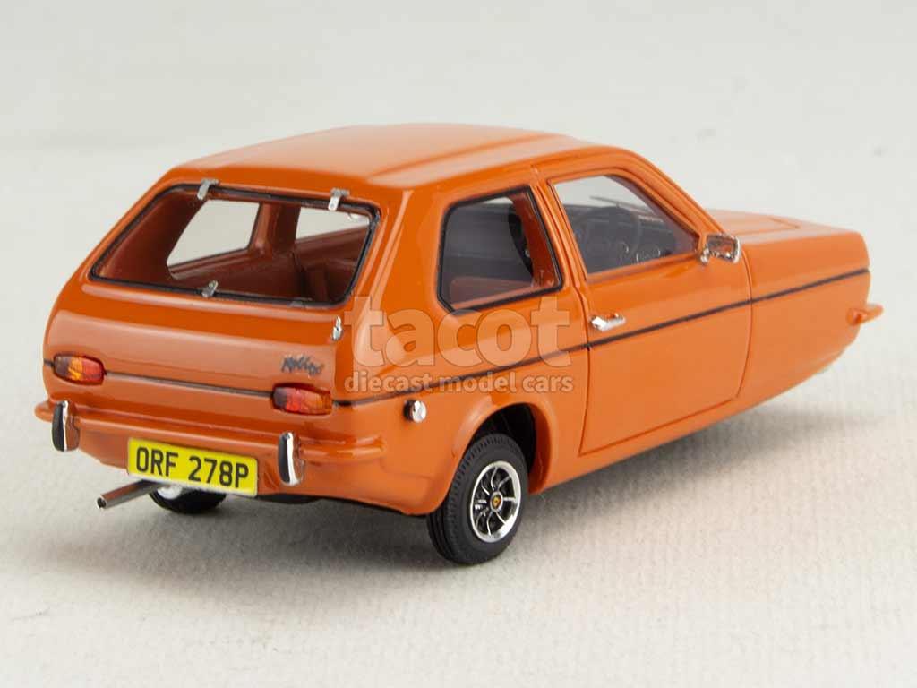 104800 Reliant Robin Saloon 1973