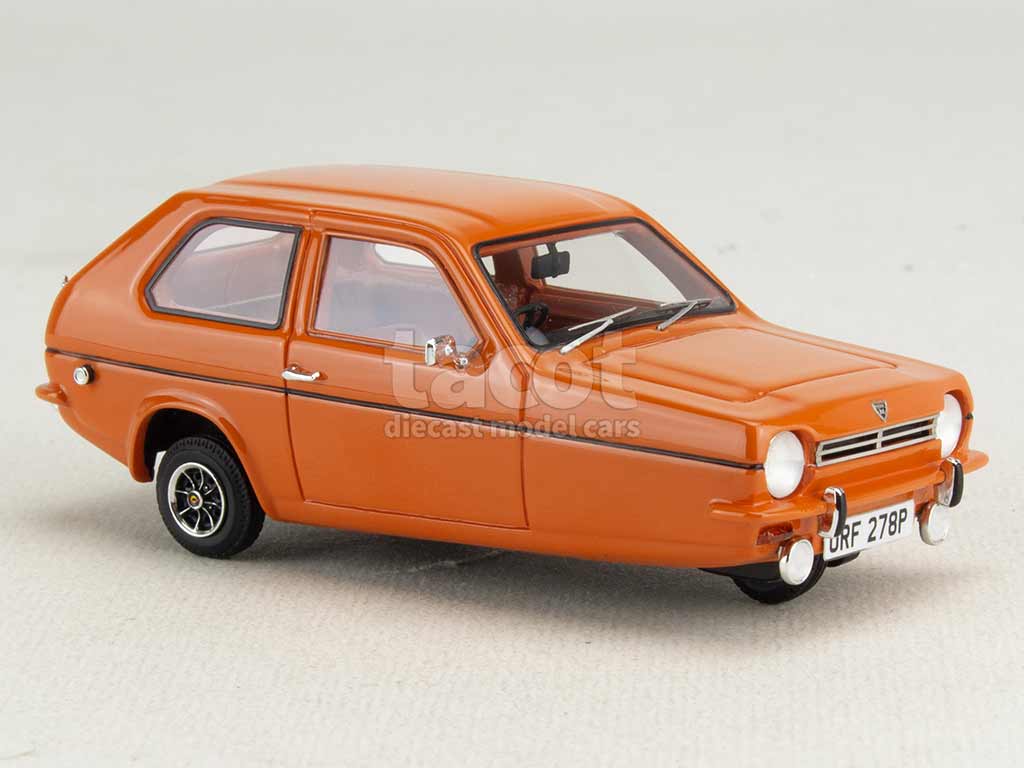 104800 Reliant Robin Saloon 1973