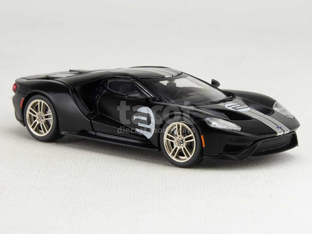 104842 Ford GT 66 Heritage Edition 2017