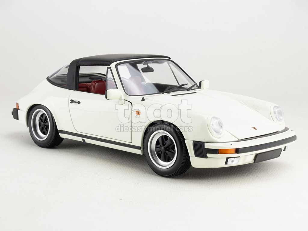 104860 Porsche 911 Carrera 3.2 Targa 1983