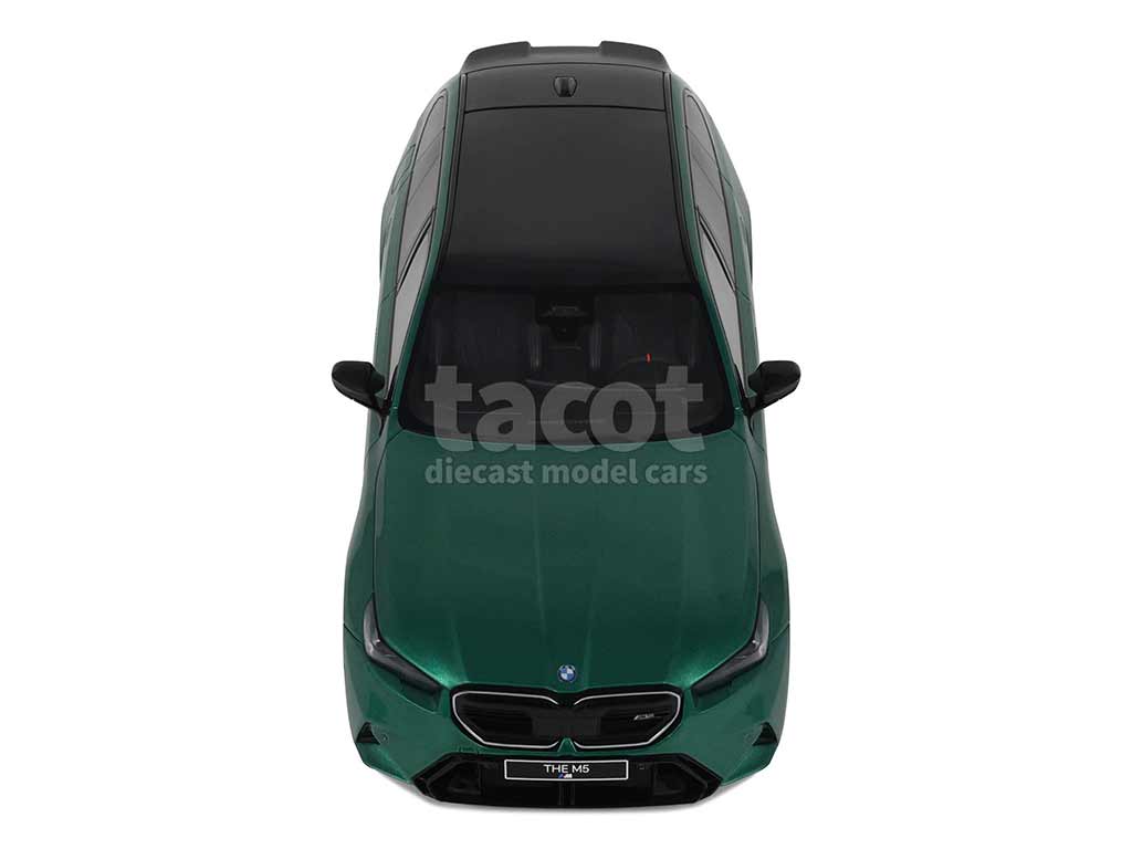 104980 BMW New M5 Touring/ G61 2024