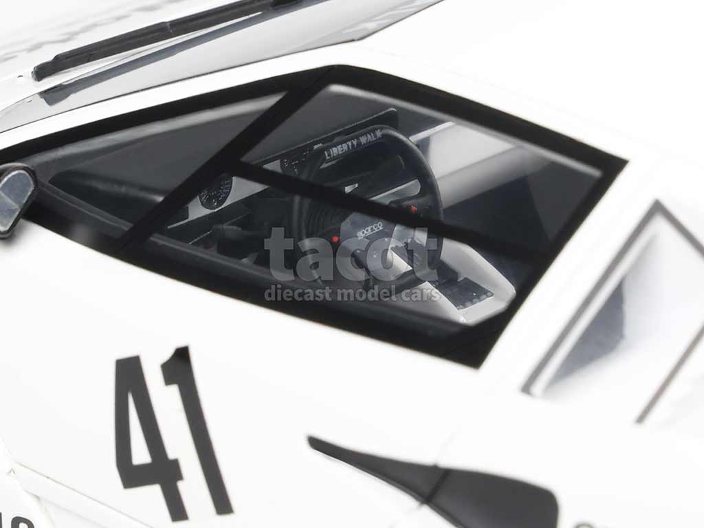 104981 Lamborghini Countach LB Works 2023