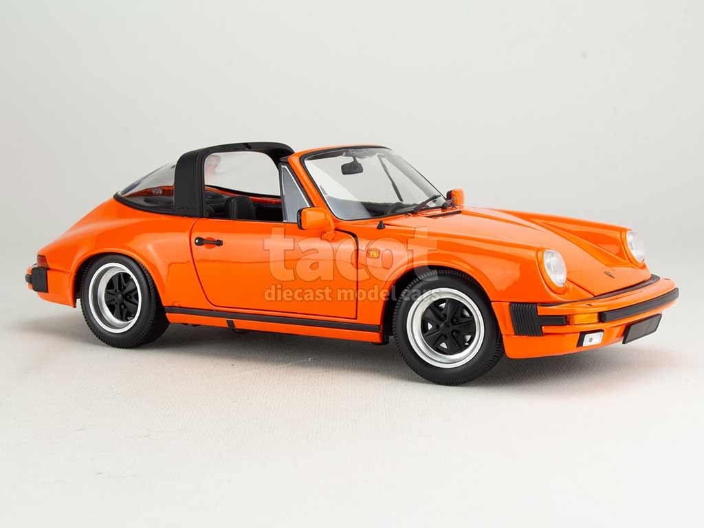 105083 Porsche 911 Carrera 3.2 Targa 1983