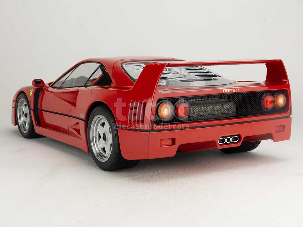 105233 Ferrari F40 1987