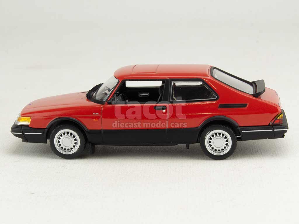105243 Saab 900 Turbo 16 1992
