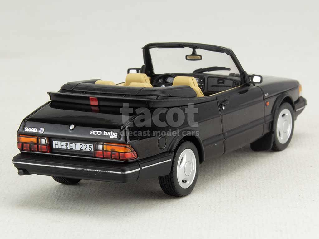 105244 Saab 900 Turbo 16 Cabriolet 1992