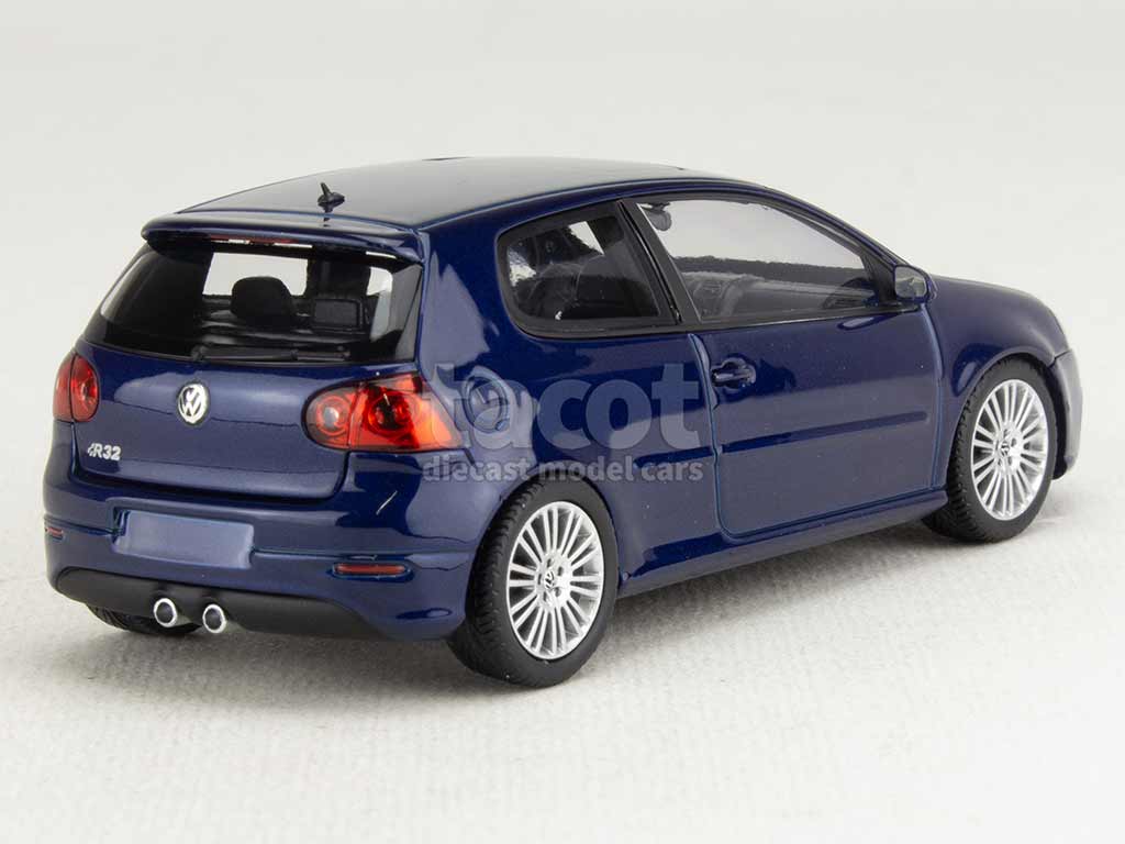 105260 Volkswagen Golf V R32 3 Doors 2005