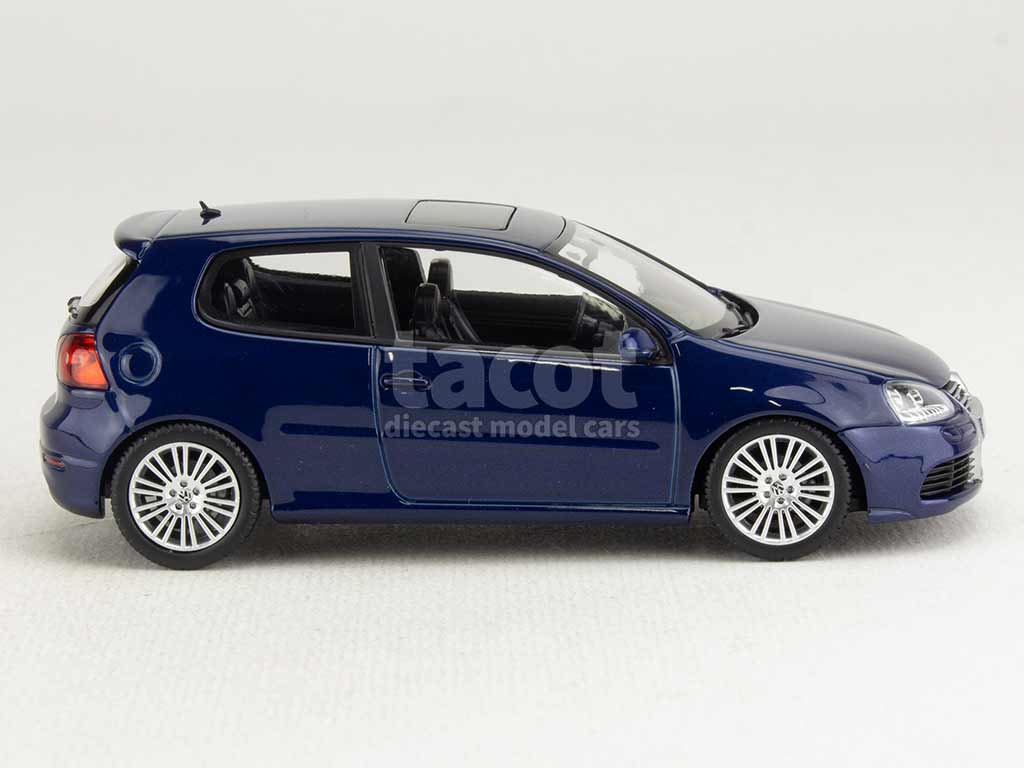 105260 Volkswagen Golf V R32 3 Doors 2005