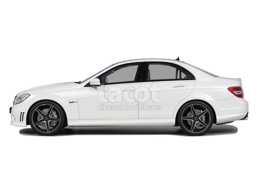 105270 Mercedes C63 AMG/ W204 2008