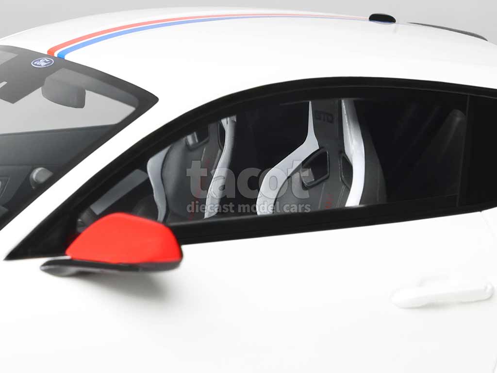 105273 Ford Mustang GTD Spirit of America 2025