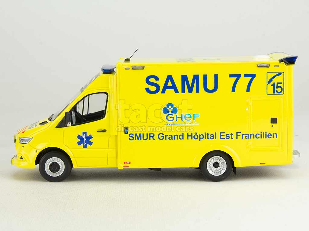 105280 Mercedes Sprinter WAS Ambulance