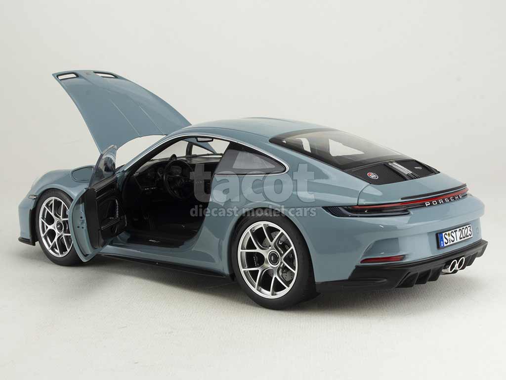 105340 Porsche 911/992 S/T 2023