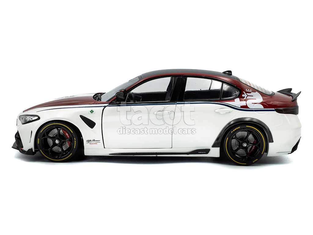 105364 Alfa Romeo Giulia GTAM 2023