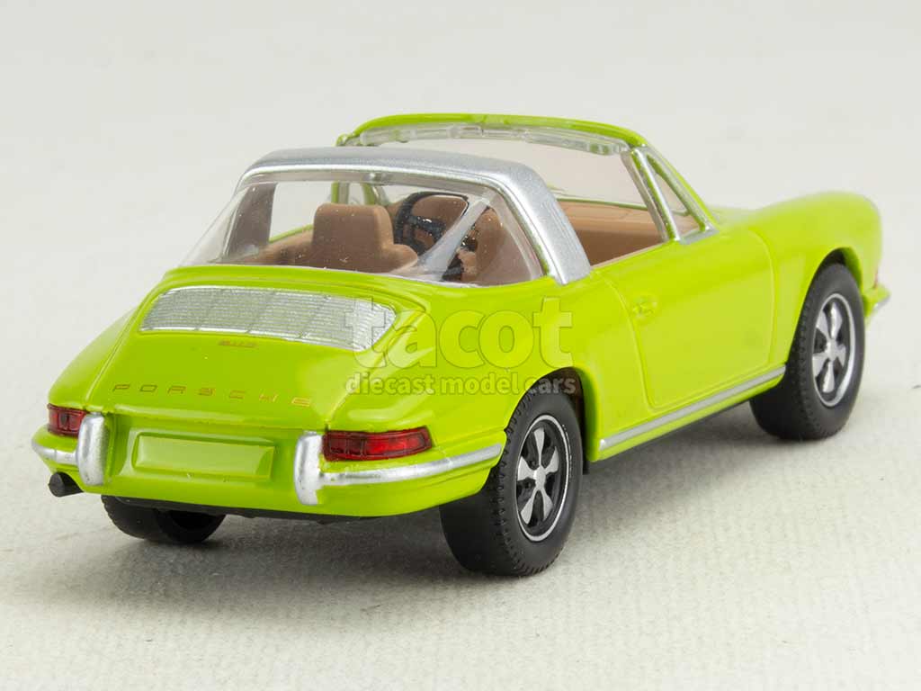 105374 Porsche 911 Targa 1969