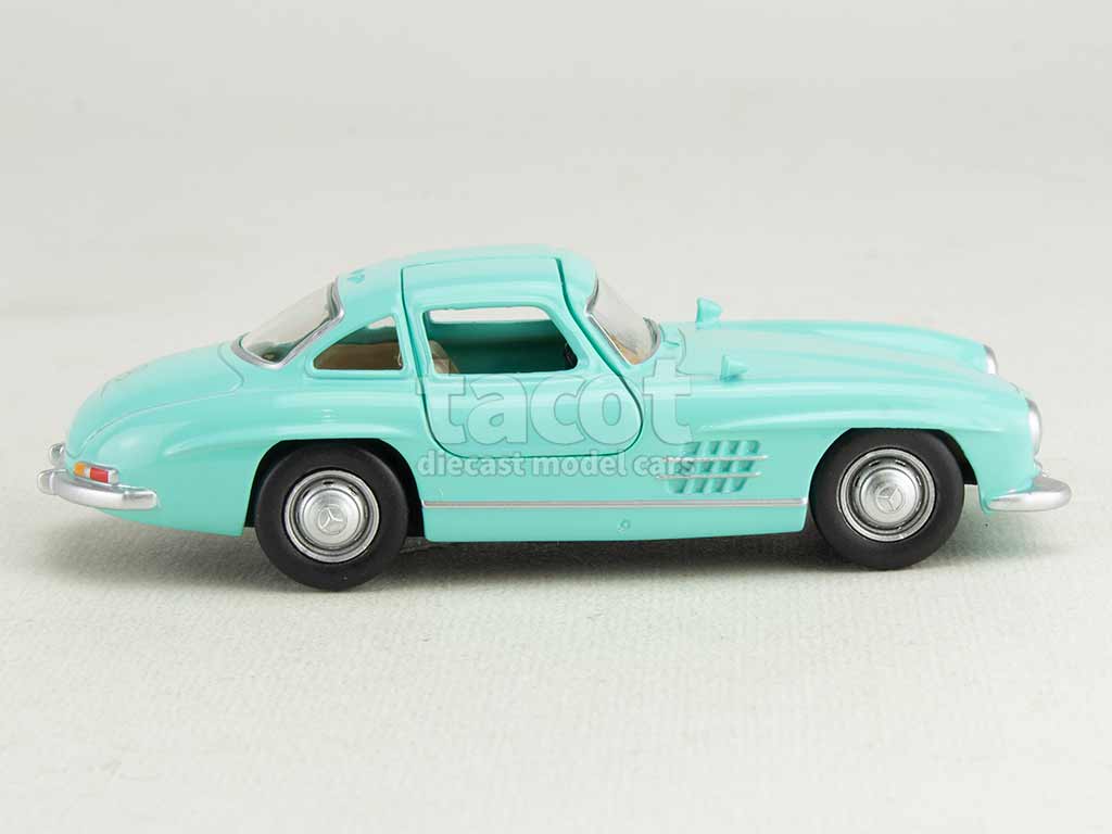 105375 Mercedes 300 SL/W198 Coupé 1954