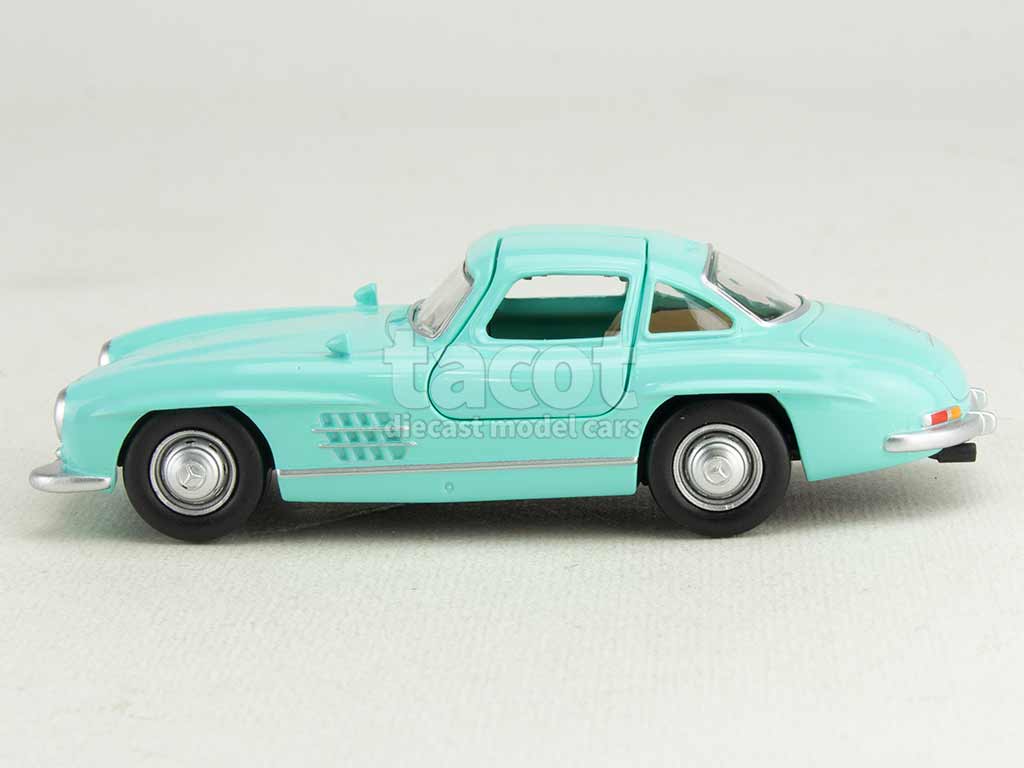 105375 Mercedes 300 SL/W198 Coupé 1954