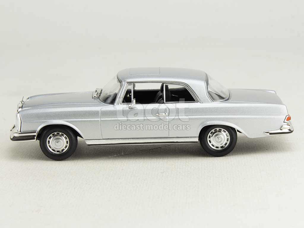 105378 Mercedes 280 SE 3.5 Coupé 1970