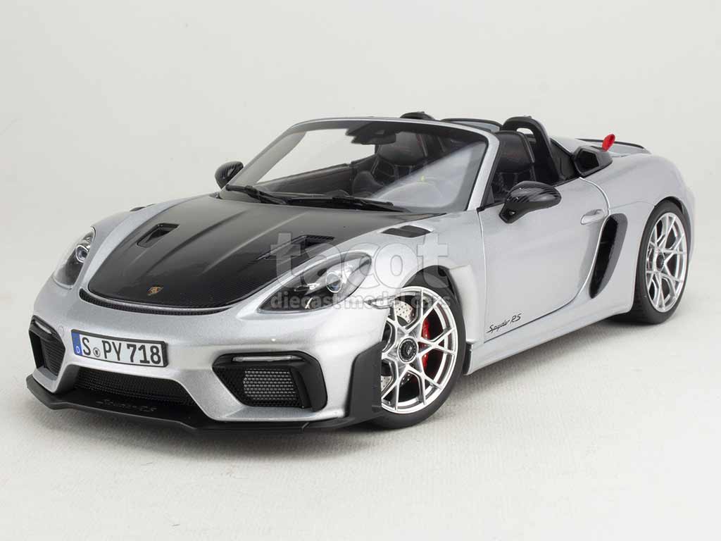 105501 Porsche 718 Spyder RS Weissach Pack 2023