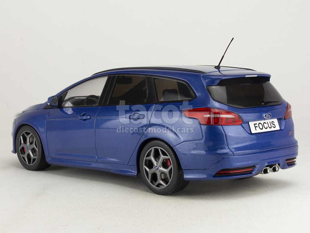 105504 Ford Focus ST Estate 2015