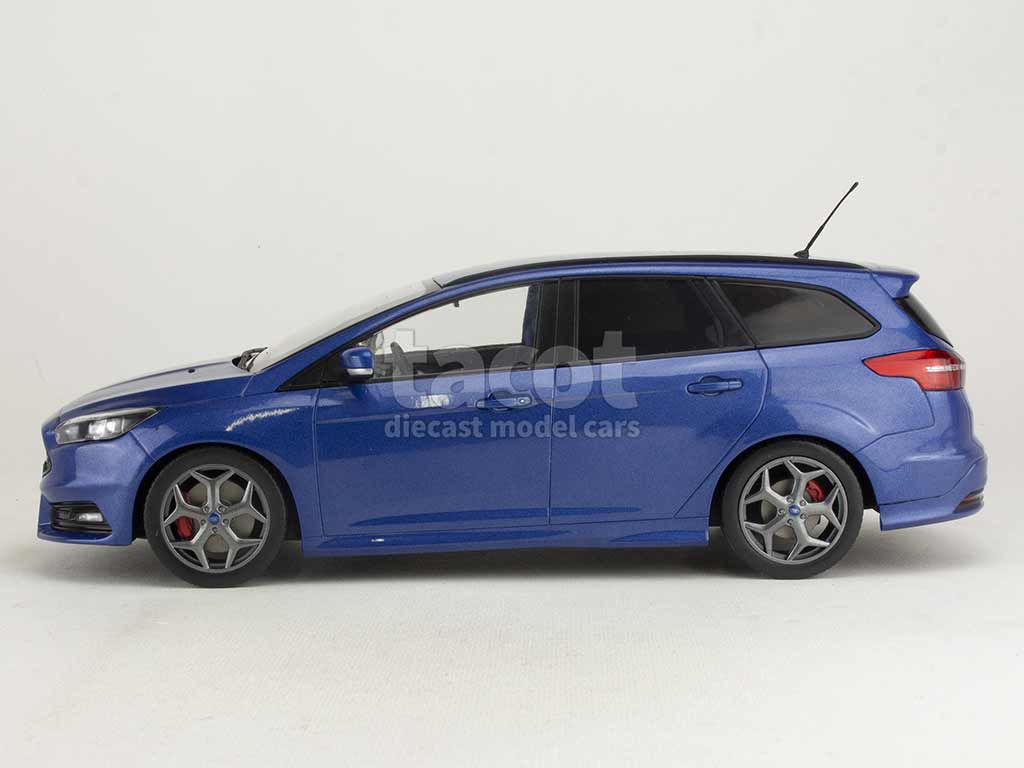 105504 Ford Focus ST Estate 2015