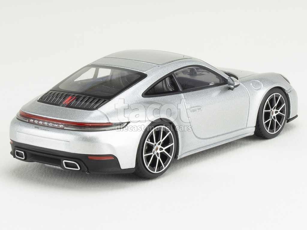 105539 Porsche 911/992 Carrera 2025
