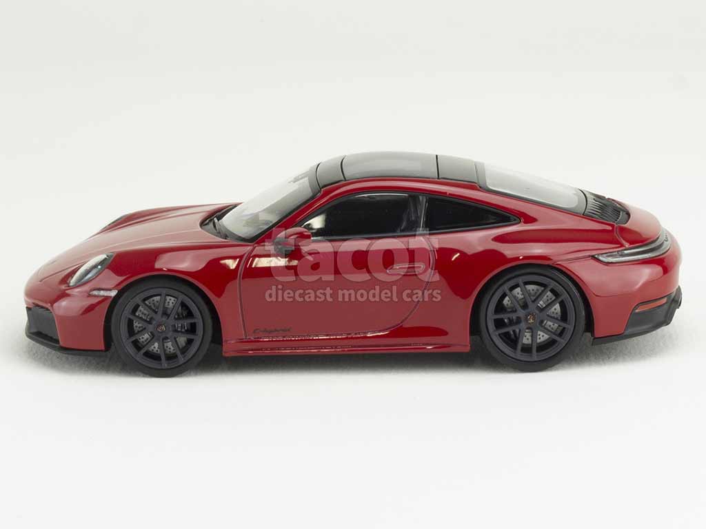 105540 Porsche 911/992 Carrera 2025