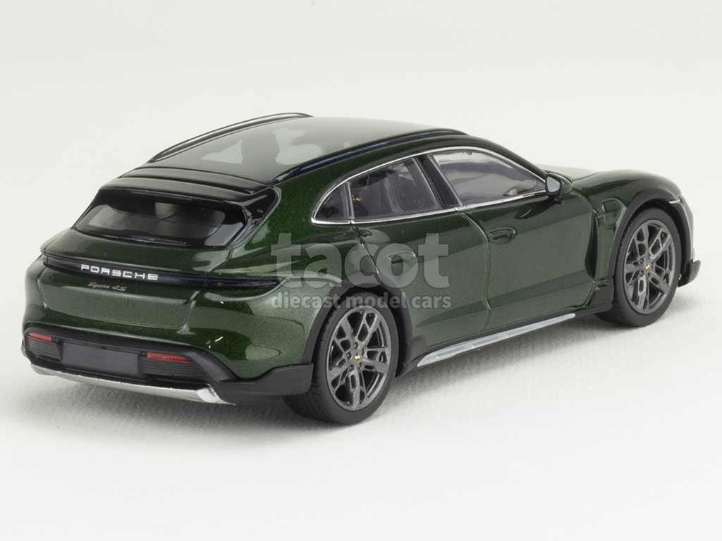 105541 Porsche Taycan 4S Cross Turismo 2024