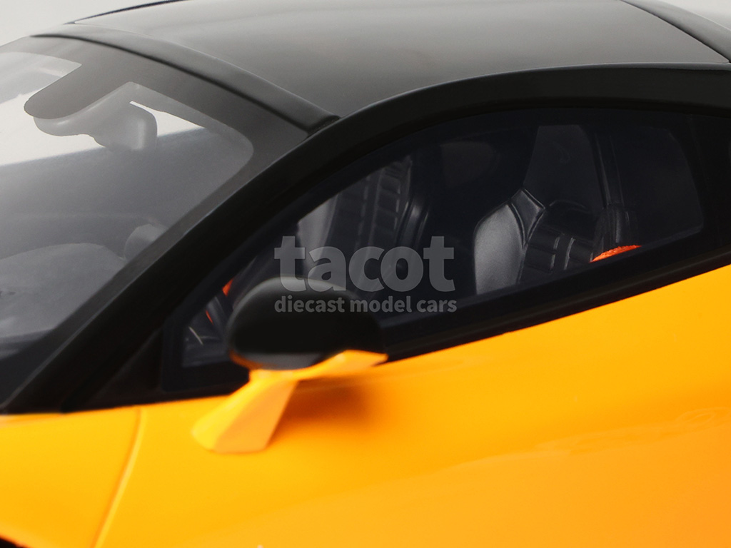 105554 McLaren GTS 2025