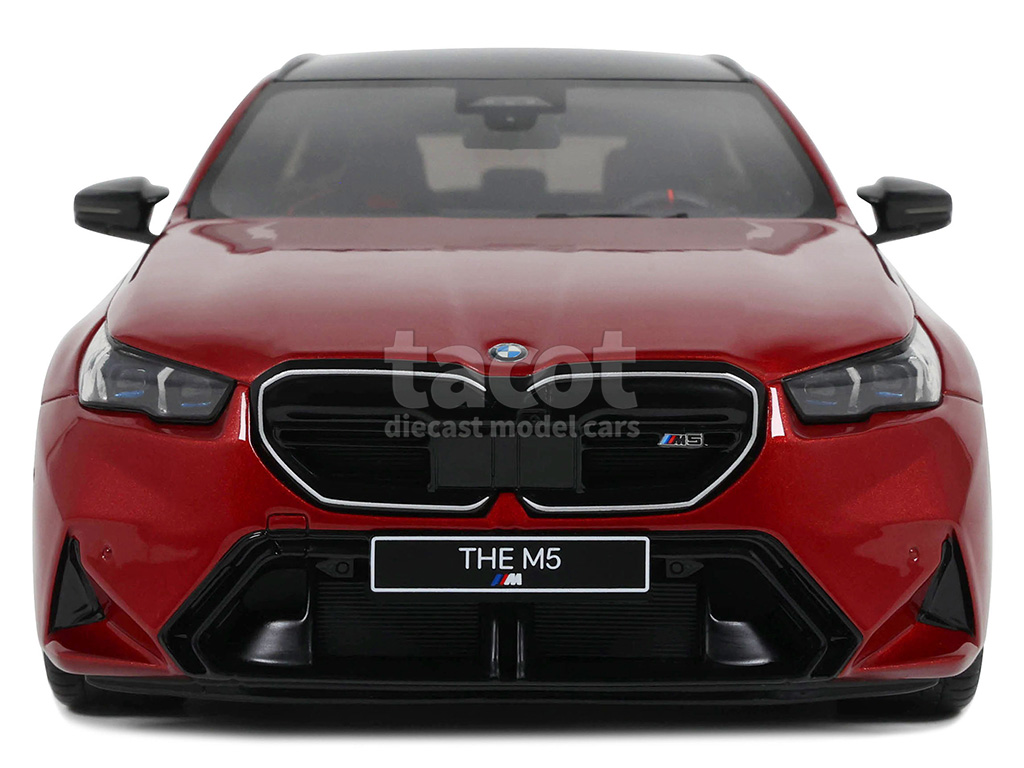 105558 BMW New M5 Touring/ G61 2025