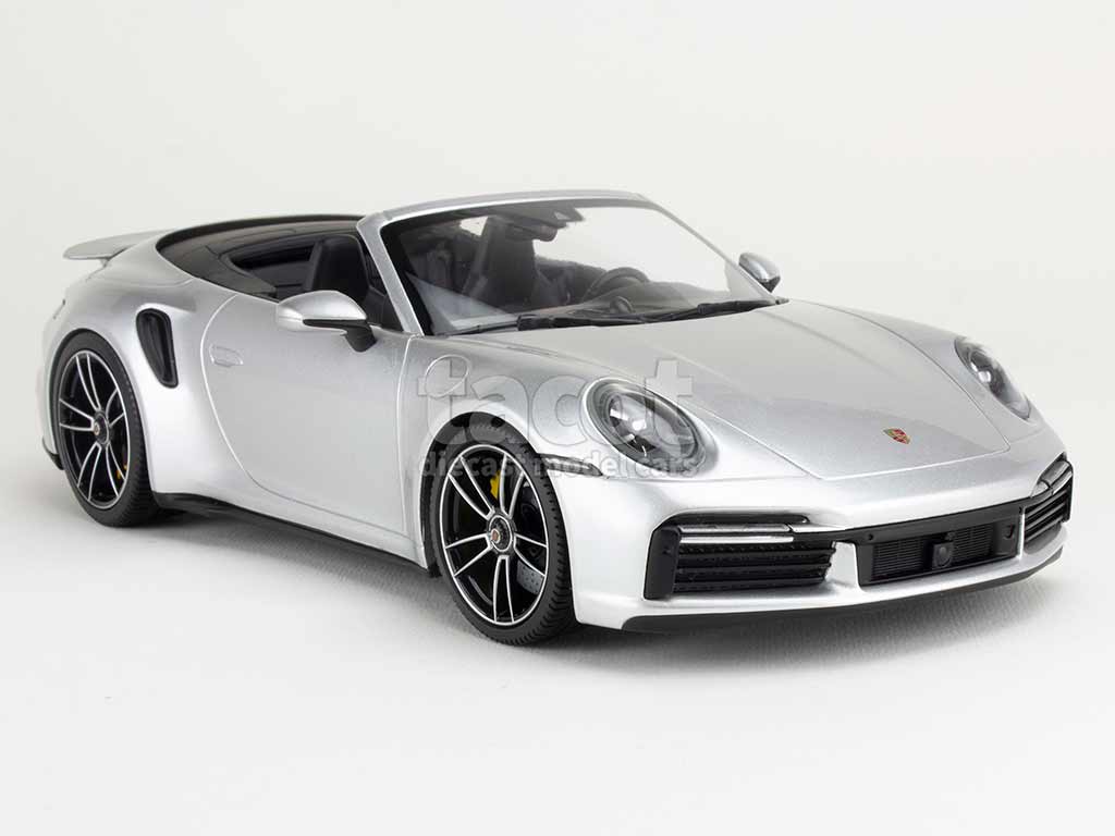 105580 Porsche 911/992 Turbo S Cabriolet 2020