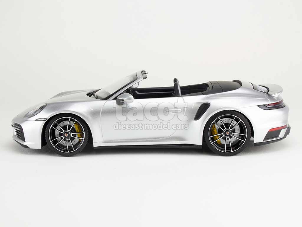 105580 Porsche 911/992 Turbo S Cabriolet 2020