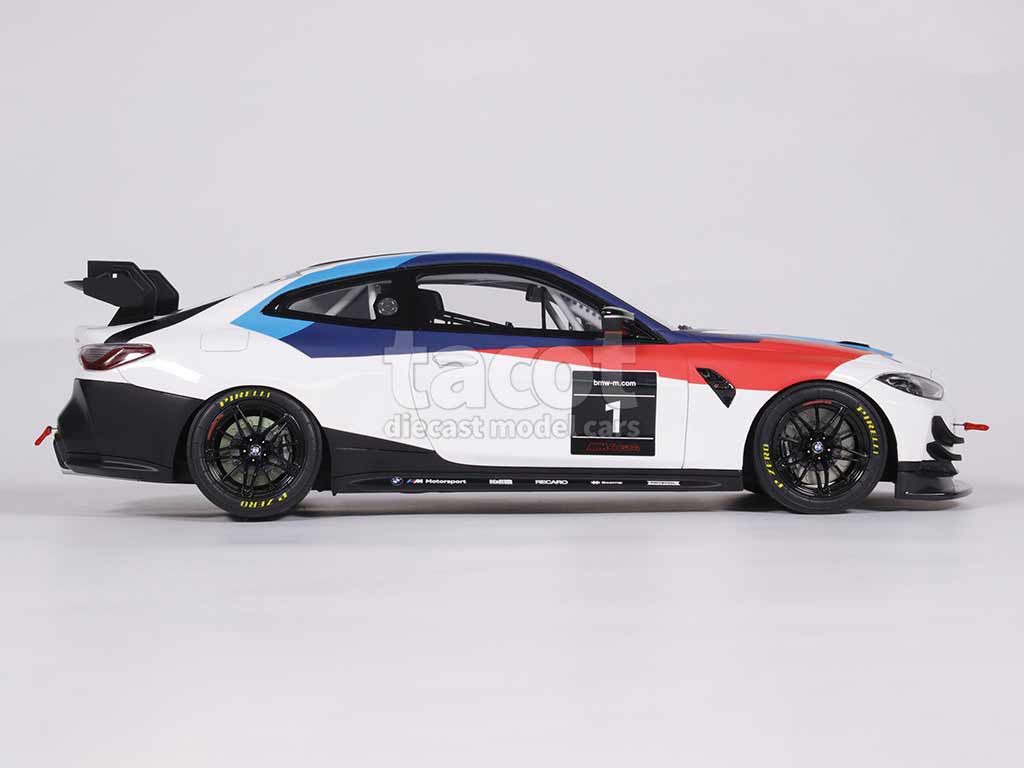105588 BMW M4 GT4 Presentation/ G82 2022