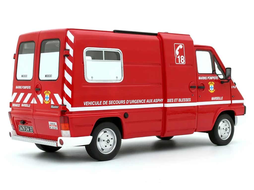 105589 Renault Master T30 VSAB Pompiers 1980