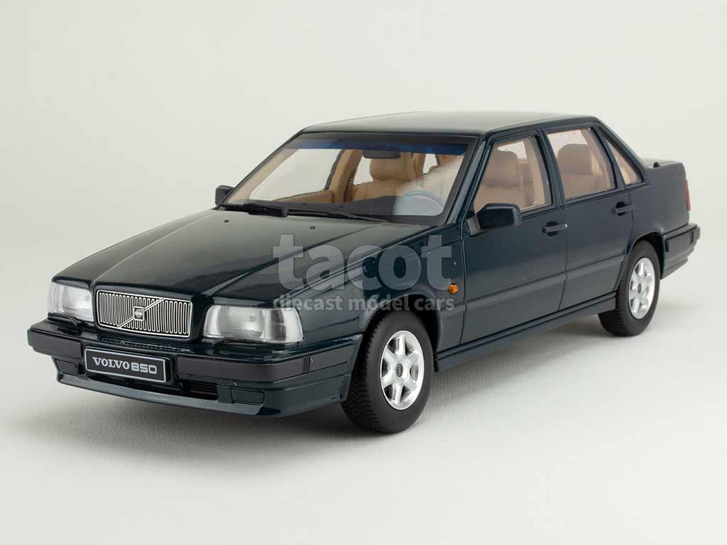 105603 Volvo 850 1993