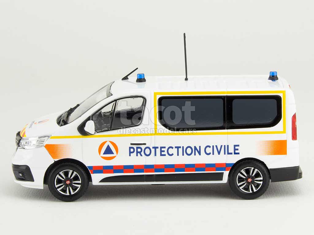 105622 Renault Trafic III Ambulance 2021