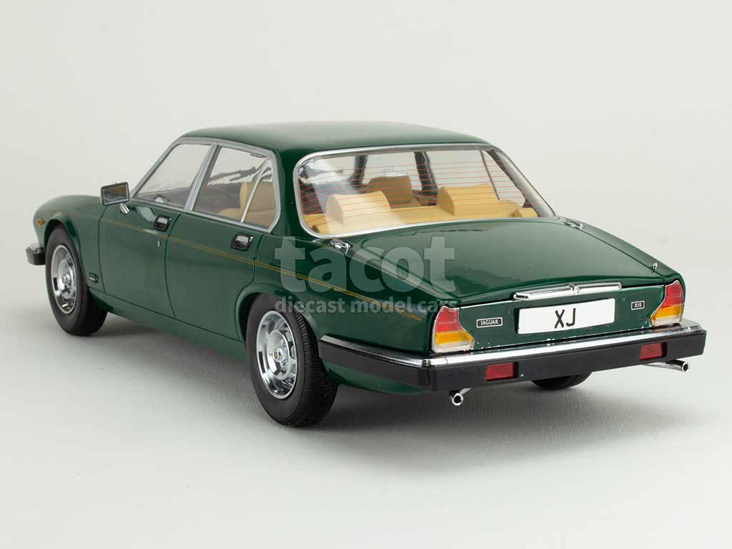 105627 Jaguar XJ Series III 1979