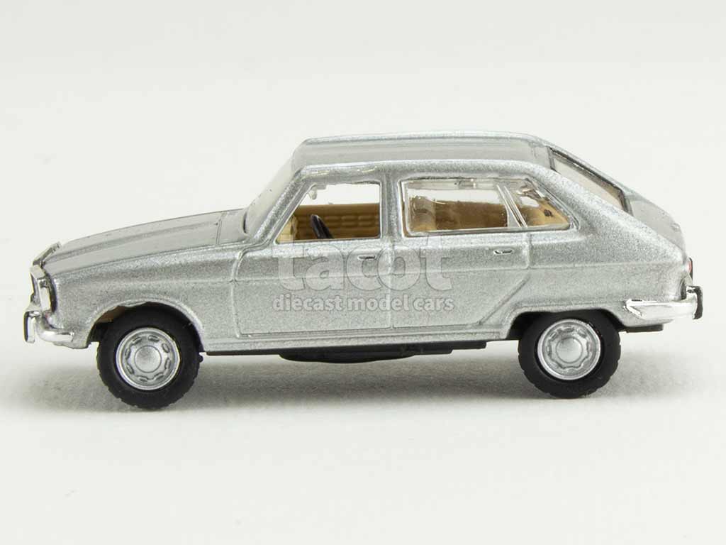 105630 Renault R16 1966