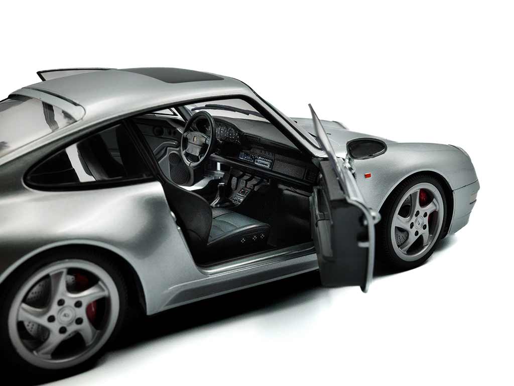 105652 Porsche 911/993 Carrera 4S 1996