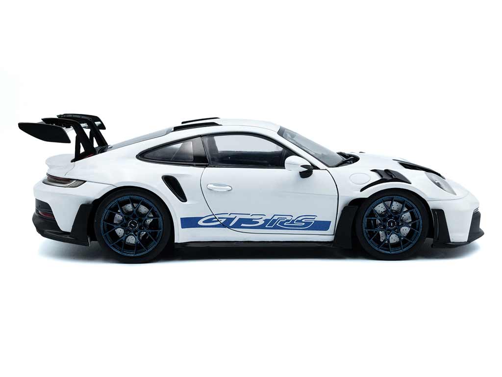 105654 Porsche 911/992 GT3 RS 2024