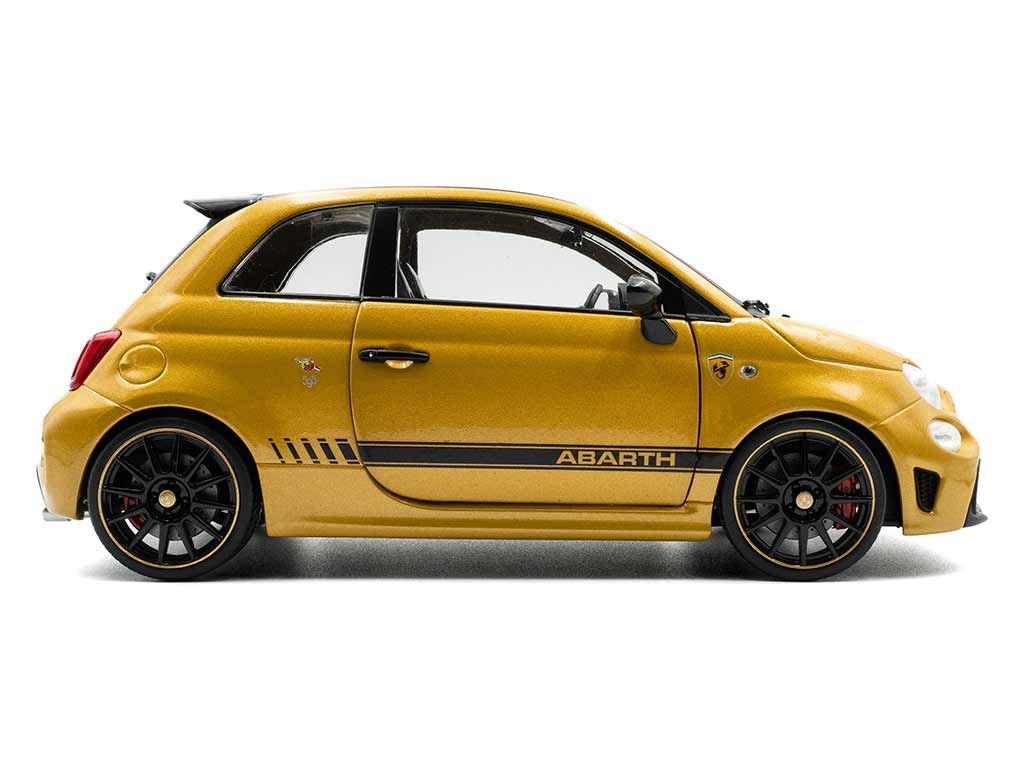105663 Fiat Abarth F595 Solido Works 2022