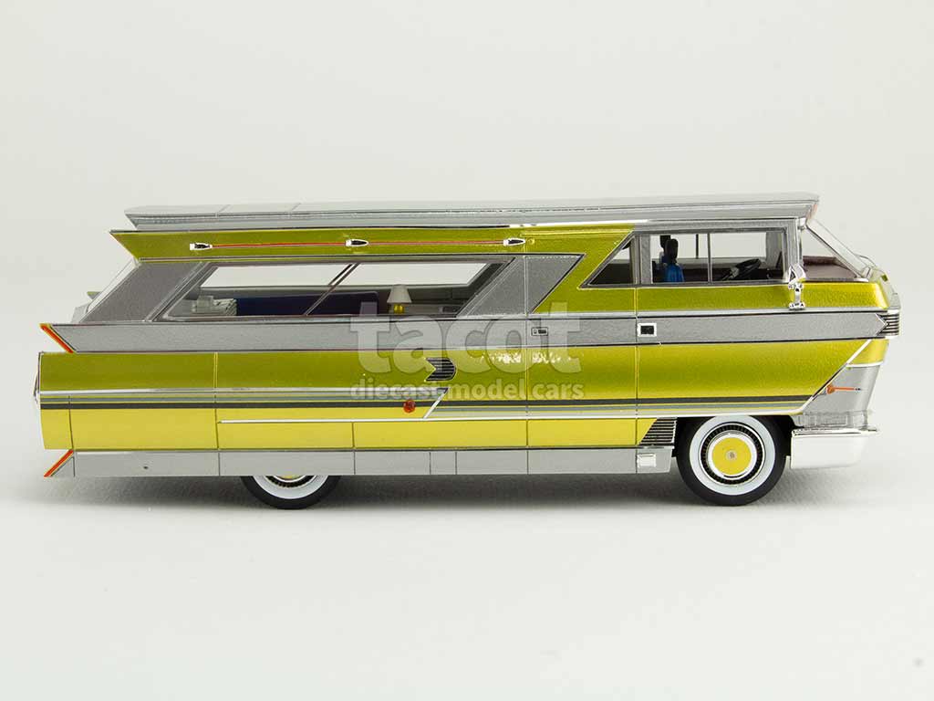 105673 Cadillac Star Streak Camping Car 1971