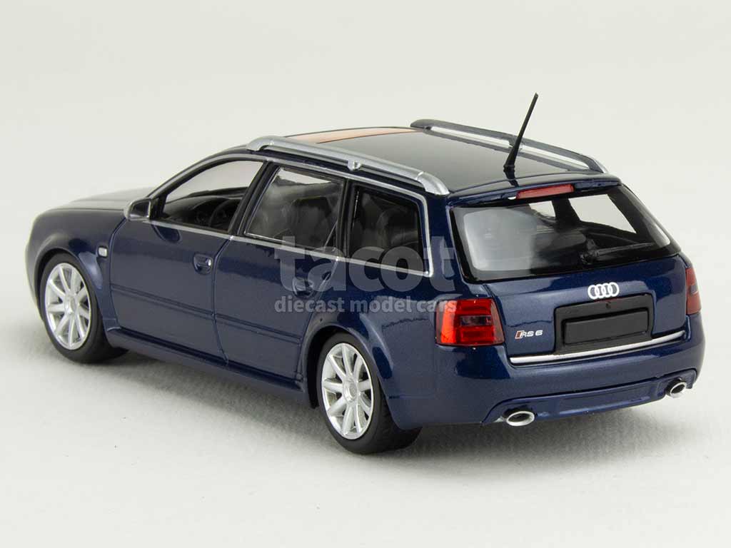 105681 Audi RS6 Avant 2002