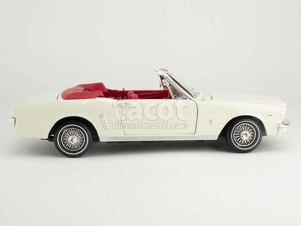 105684 Ford Mustang Cabriolet 1964