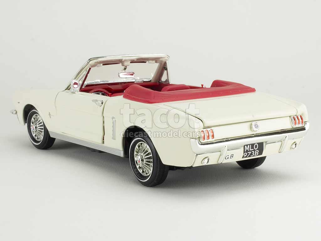 105684 Ford Mustang Cabriolet 1964