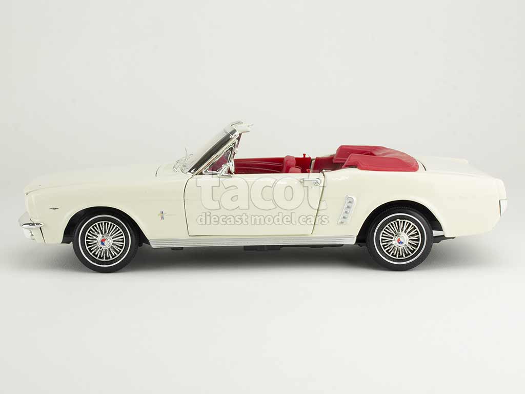 105684 Ford Mustang Cabriolet 1964