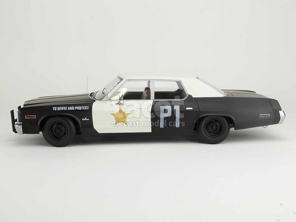 105699 Dodge Monaco Police 1974