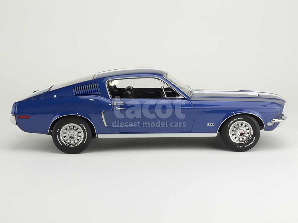 105702 Ford Mustang GT Fastback 1968