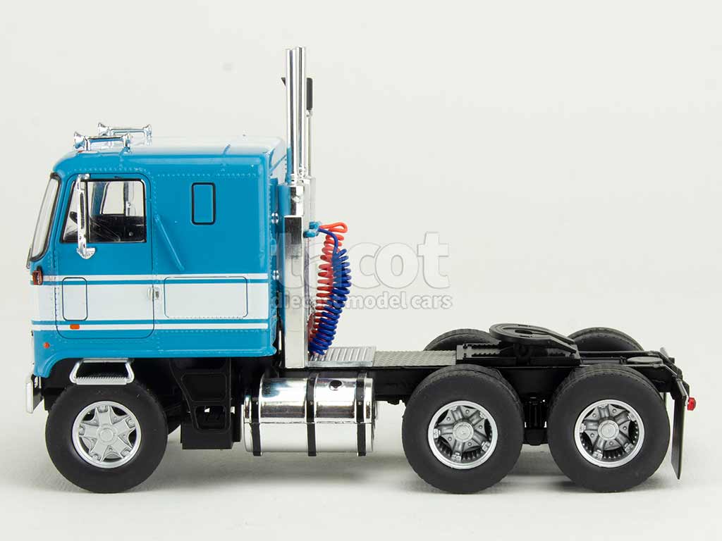 105762 GMC Astro 95 Tracteur 1970