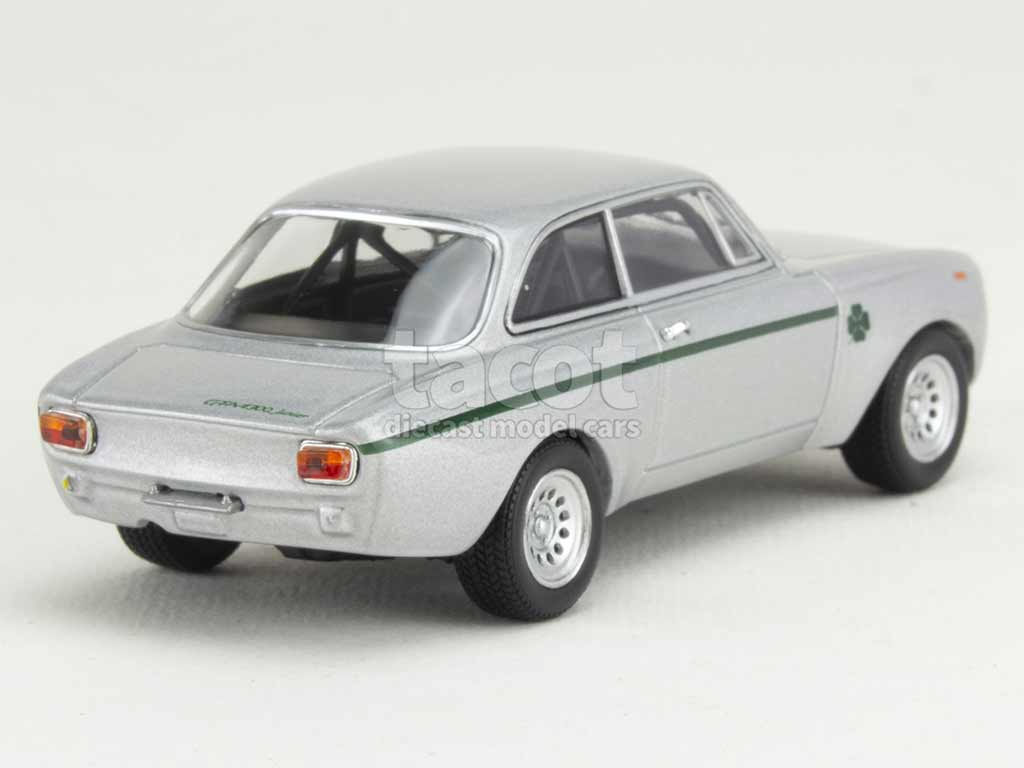 105766 Alfa Romeo GTA 1300 Junior 1968